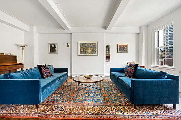 Sold by Compass | media 16