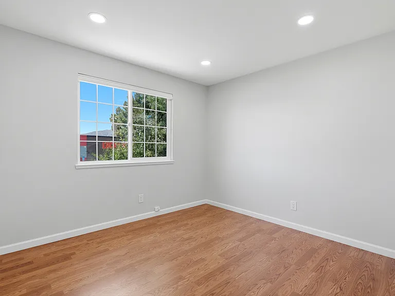 1517 David Ln — Photo 28