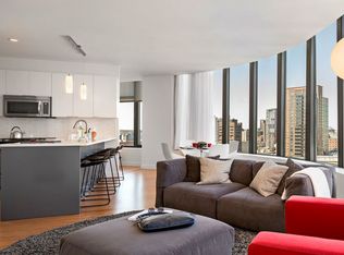 109 Kingston St #1508, Boston, MA 02111