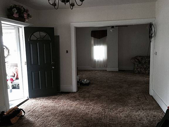 3rd image of 336 Main St
