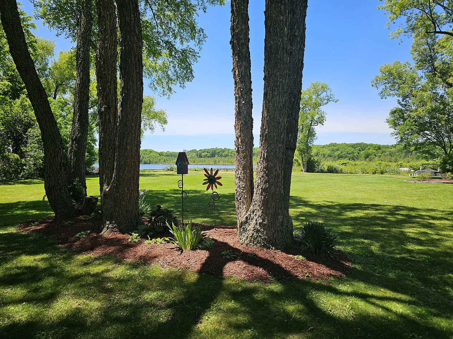 2 bed, 1.5 bath, 1600 sqft, $2,595 — Photo 4