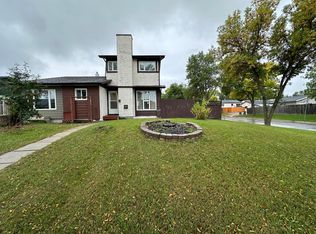 408 Rougeau Ave #406, Winnipeg, MB R2C3Z6