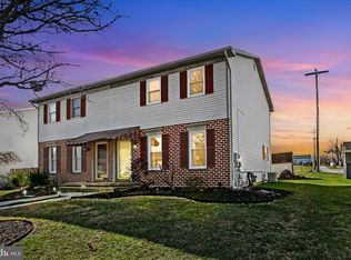 863 McAllister St, Hanover, PA 17331