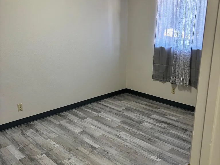 8 Montebello Rd #A — Photo 6