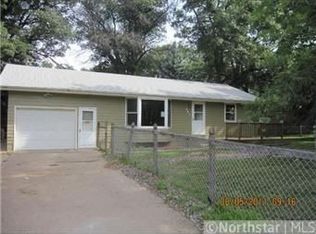 461 Egret Blvd NW, Coon Rapids, MN 55448