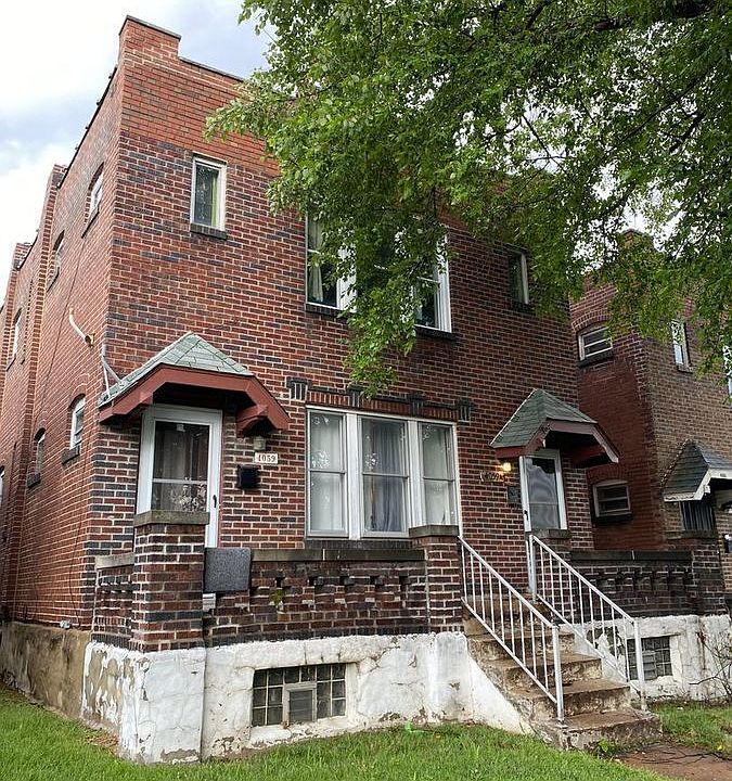 1st image of 4059 Tholozan Ave #2F