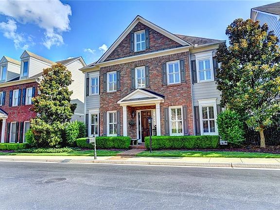 2nd image of 740 Calwood Chase