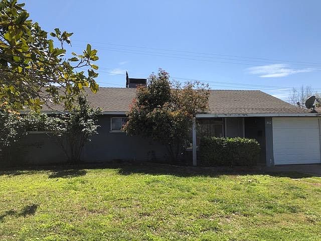 1st image of 3912 Stephen Dr