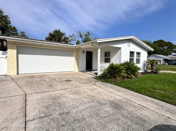 302 Fox Pl, Port Orange, FL 32127