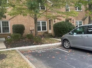 42 Rampart Dr, Wayne, PA 19087