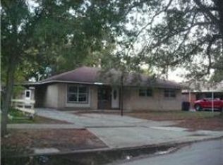 5615 Meadow Creek Ln, Houston, TX 77017
