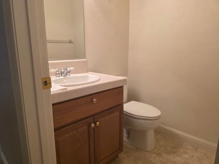 1458 Cardiff Dr — Photo 23