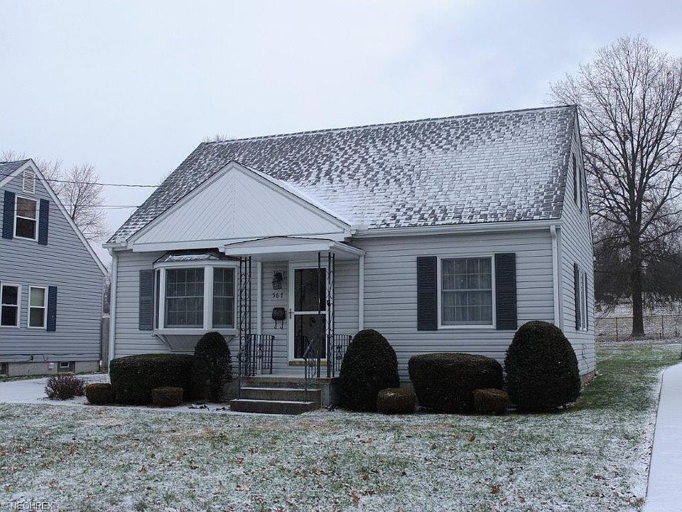 1st image of 567 Pauline Ave