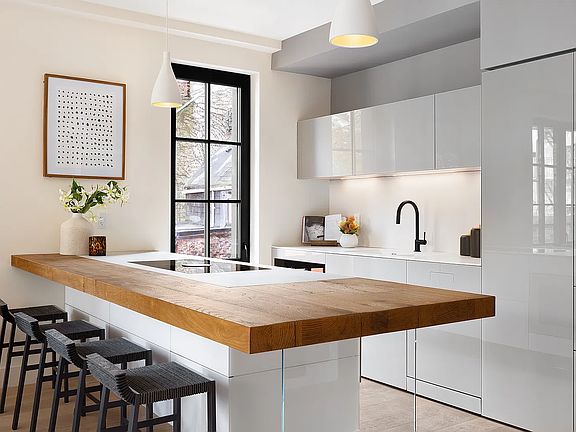 2nd image of 669 Saint Marks Ave #2B