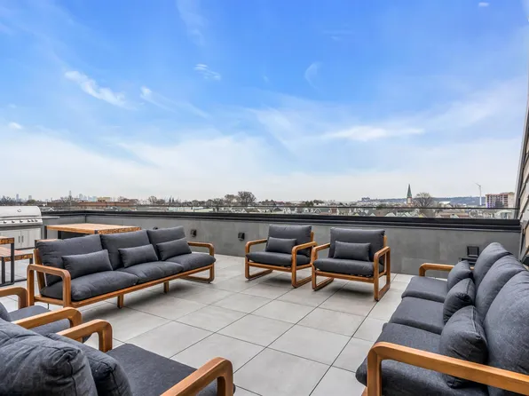 345 Avenue A image 16 of 20