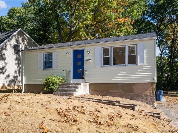 20 Grant Avenue, Plainville, CT 06062