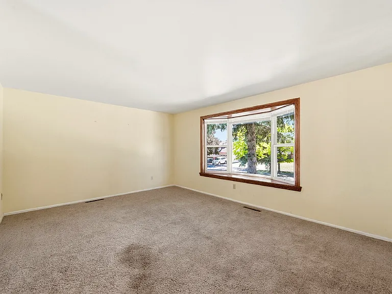 4644 Ridgeglen Rd — Photo 3
