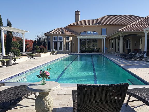 5th image of 5007 Dublin Creek Ln