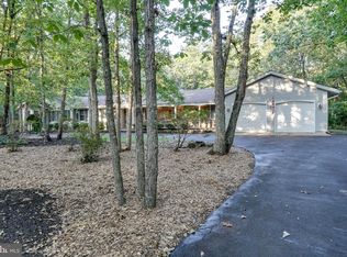 712 Gravelly Hollow Rd, Medford, NJ 08055