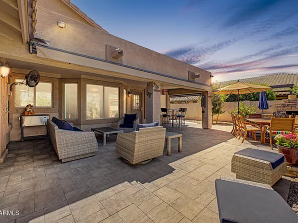 2682 S Elm Street, Gilbert, AZ 85295