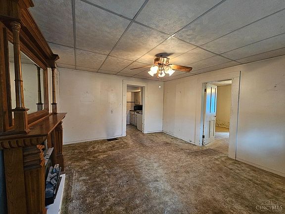 5th image of 2709 Montana Ave