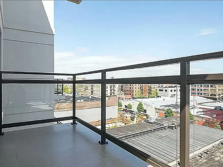 37-25 33rd St #3F — Photo 6