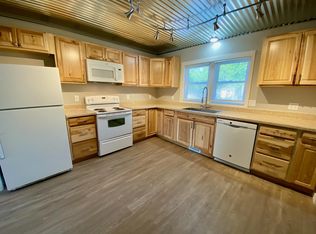 529 Oxford St, Grand Forks, ND 58203