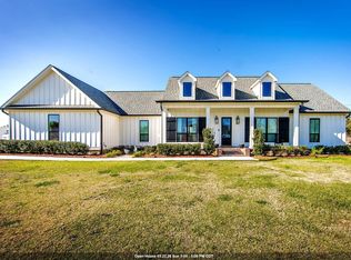 131 Peanut Ln, Thibodaux, LA 70301