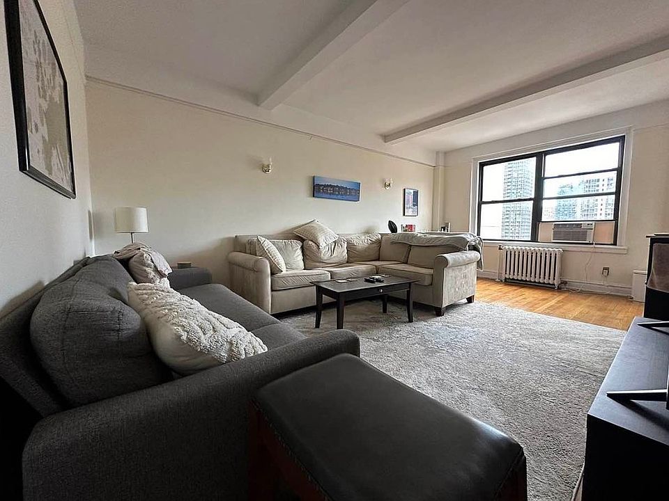 1st image of 455 W 34th St APT 17F