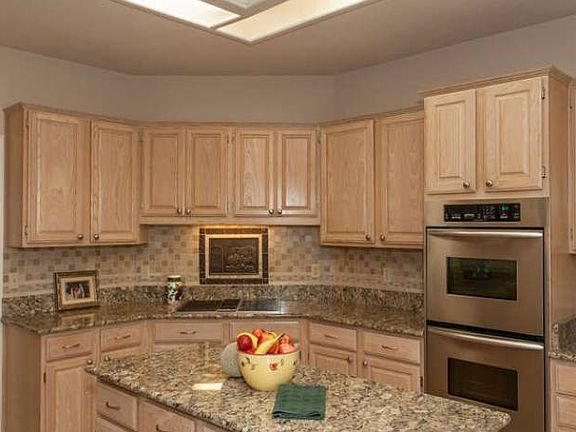Gourmet Kitchen