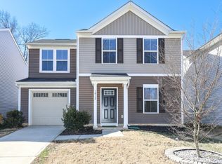 1812 Hooper Ct, Charlotte, NC 28212