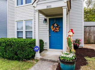 301 Chase Pl, Lexington, KY 40503