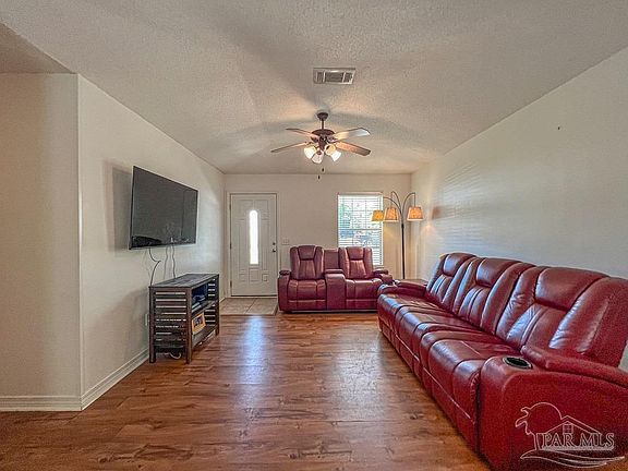 3rd image of 6233 Saint Ann Ave