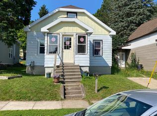 615 W Superior St, Munising, MI 49862