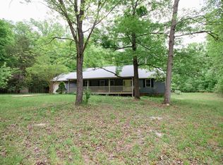 72 Levi Rd, Green Bay, VA 23942