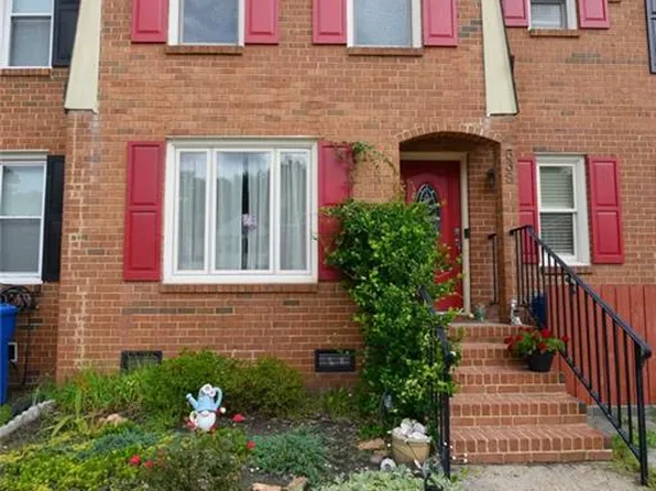 538 Mulligan Dr, Virginia Beach, VA 23462