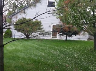 3808 Crooks Rd, Rochester Hills, MI 48309