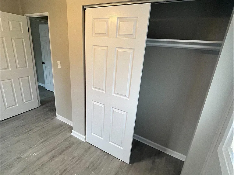 420 S Wheatland Ave — Photo 6
