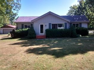 3637 Paris Dr, Dayton, OH 45439