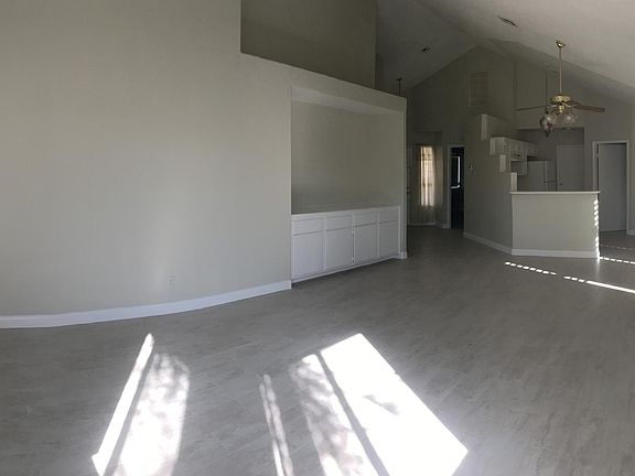 5th image of 209 Coconut Grove Ct