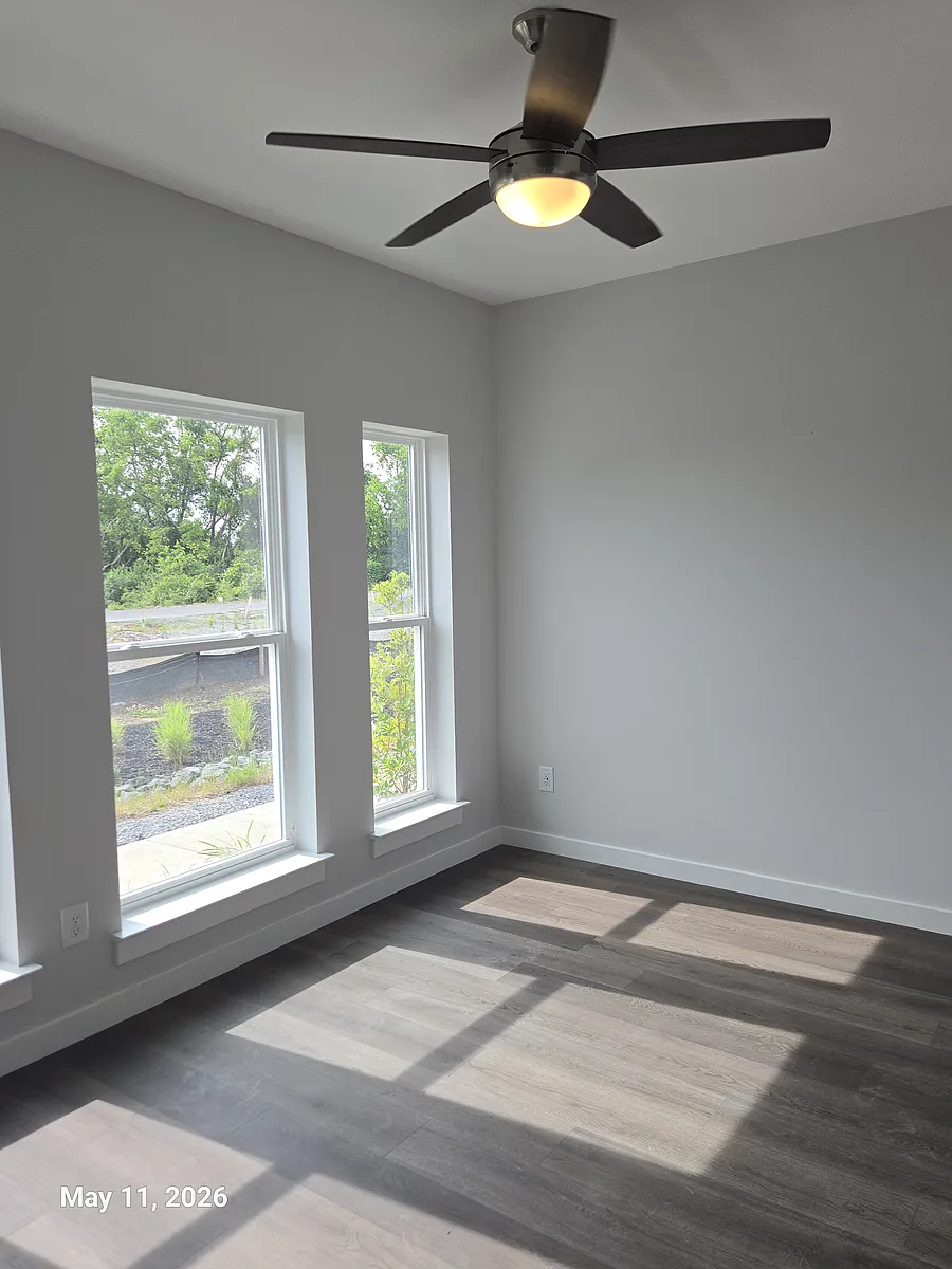 Building Photo - 509 Kalman Ln #3