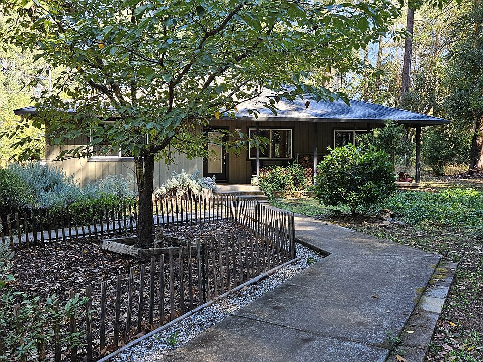 1st image of 7916 Uva Dr