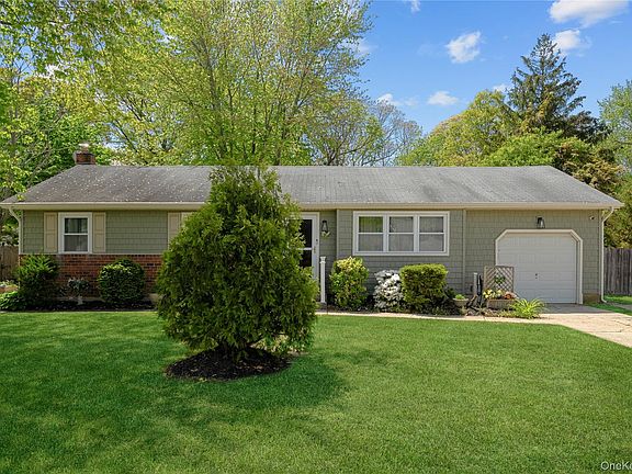 3rd image of 36 Marshall Drive