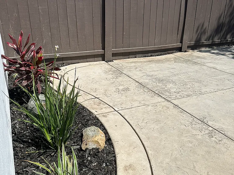 1169 Hilltop Dr — Photo 35