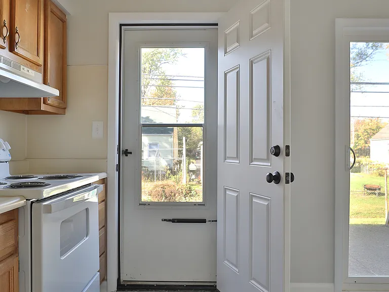 3427 Maize Rd — Photo 37