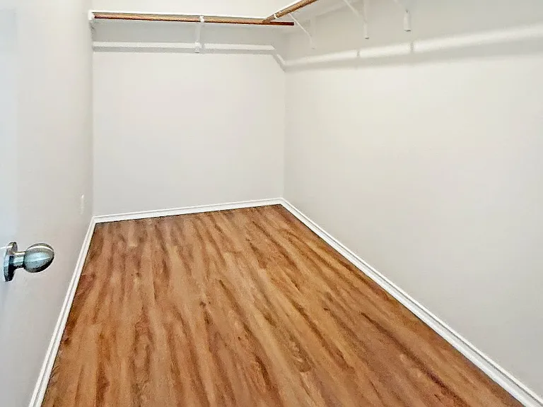 Unit Photo
