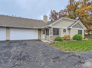 8411 Copperfield Way, Inver Grove Heights, MN 55076