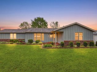2626 W Rock Hill Ln, Zanesville, IN 46799