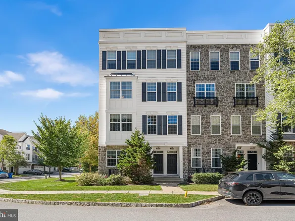 104B Jay Aly, Media, PA 19063