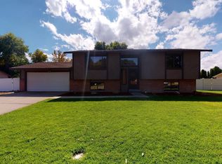 3095 Walnut Pl, Grand Junction, CO 81504
